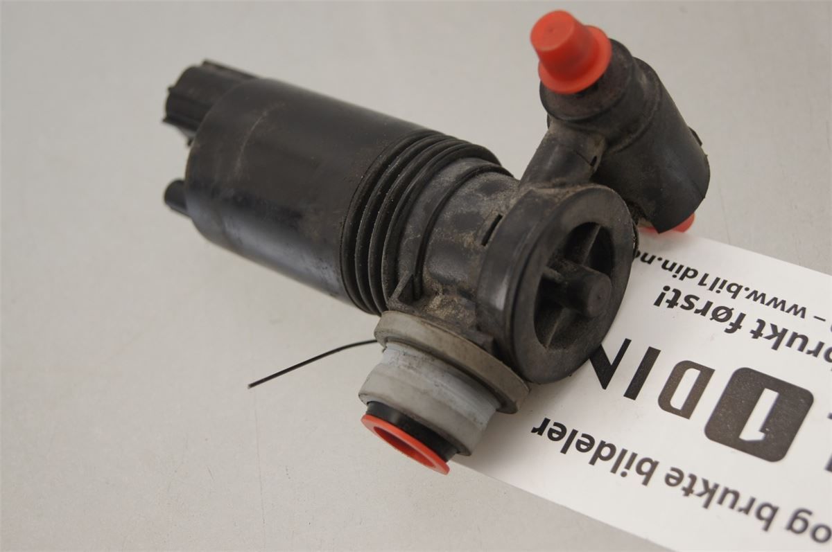 Spylerpumpe Frontrute – bilde 1