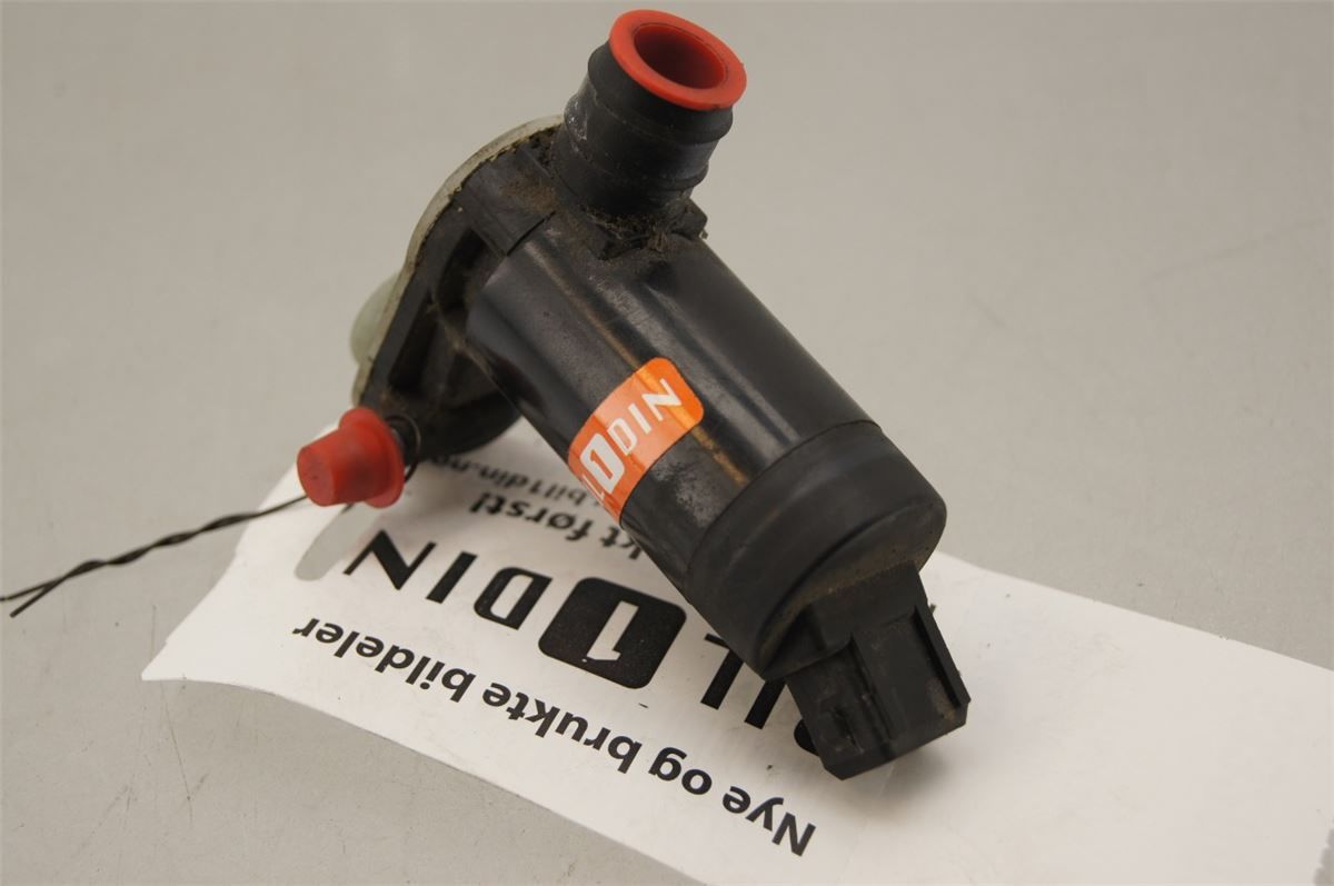 Spylerpumpe Frontrute – bilde 1
