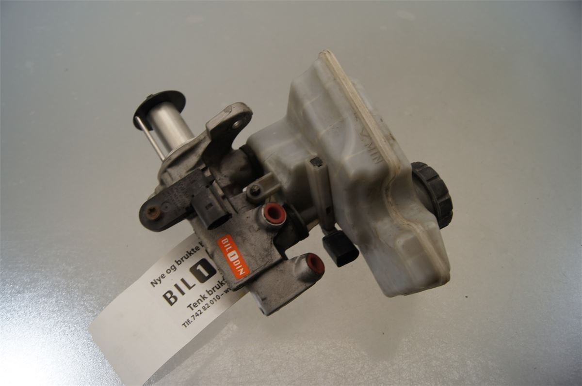 Brems Hovedsylinder – bilde 1