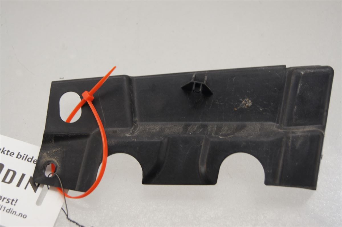 Front Plastdeklser – bilde 2