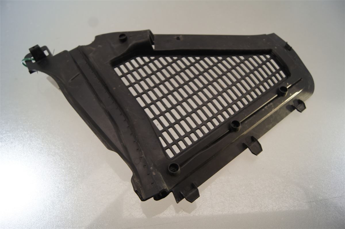 Front Plastdeklser – bilde 2