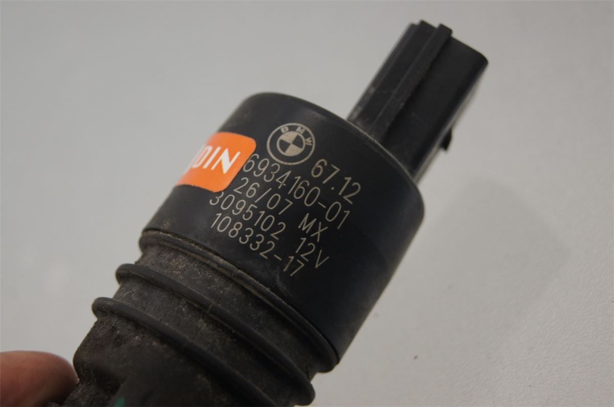 Spylerpumpe Frontrute – bilde 2