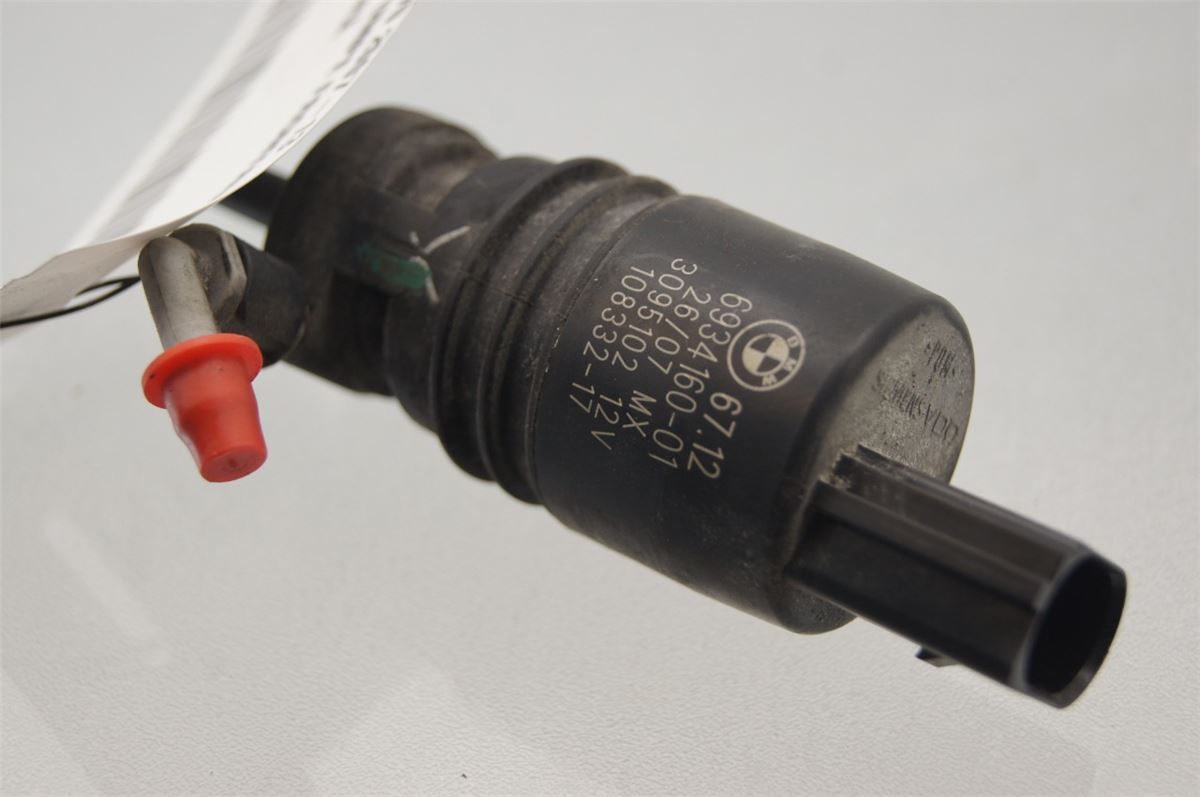 Spylerpumpe Frontrute – bilde 1
