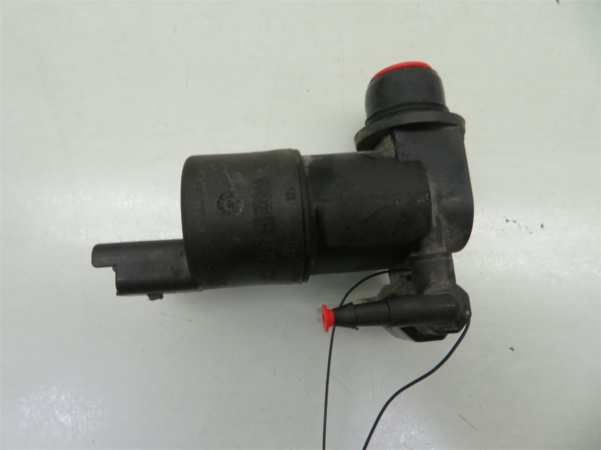 Spylerpumpe Frontrute – bilde 1