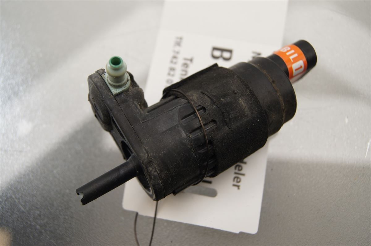 Spylerpumpe Frontrute – bilde 1
