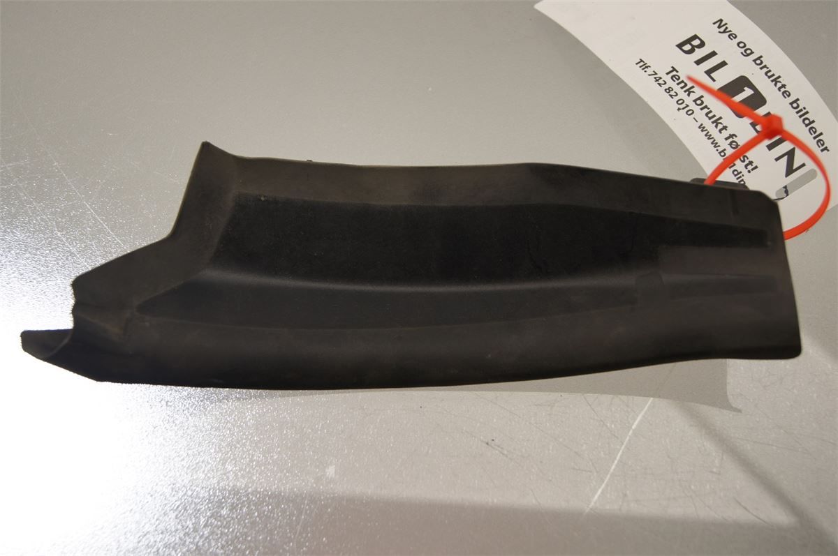 Front Plastdeklser – bilde 1