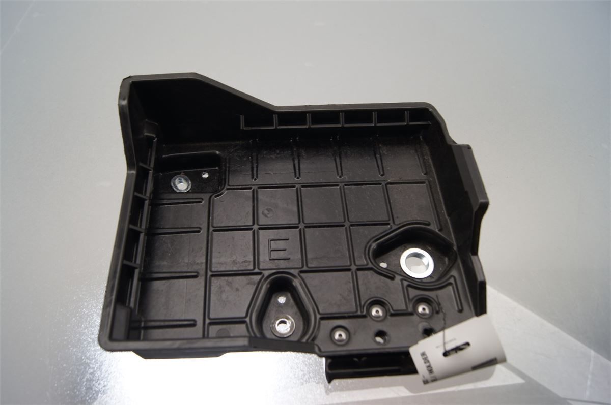 Batterikasse / Feste / Holder – bilde 1