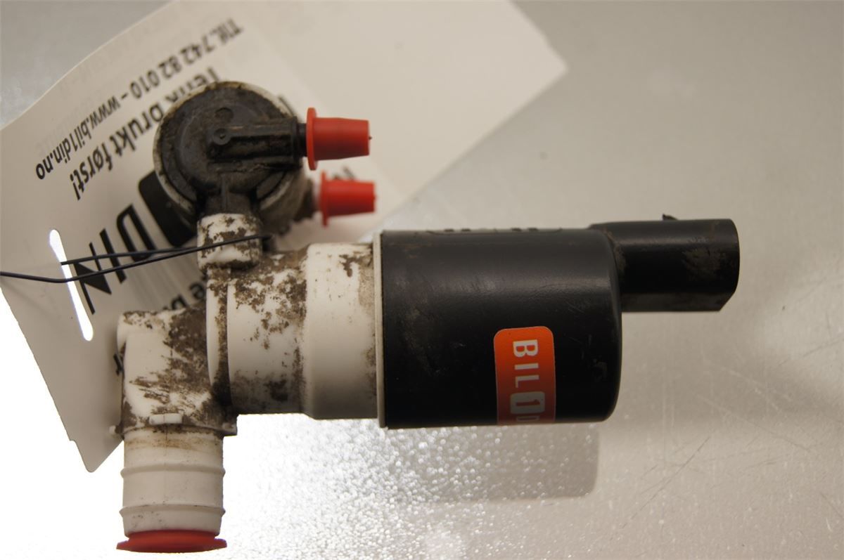 Spylerpumpe Frontrute – bilde 1
