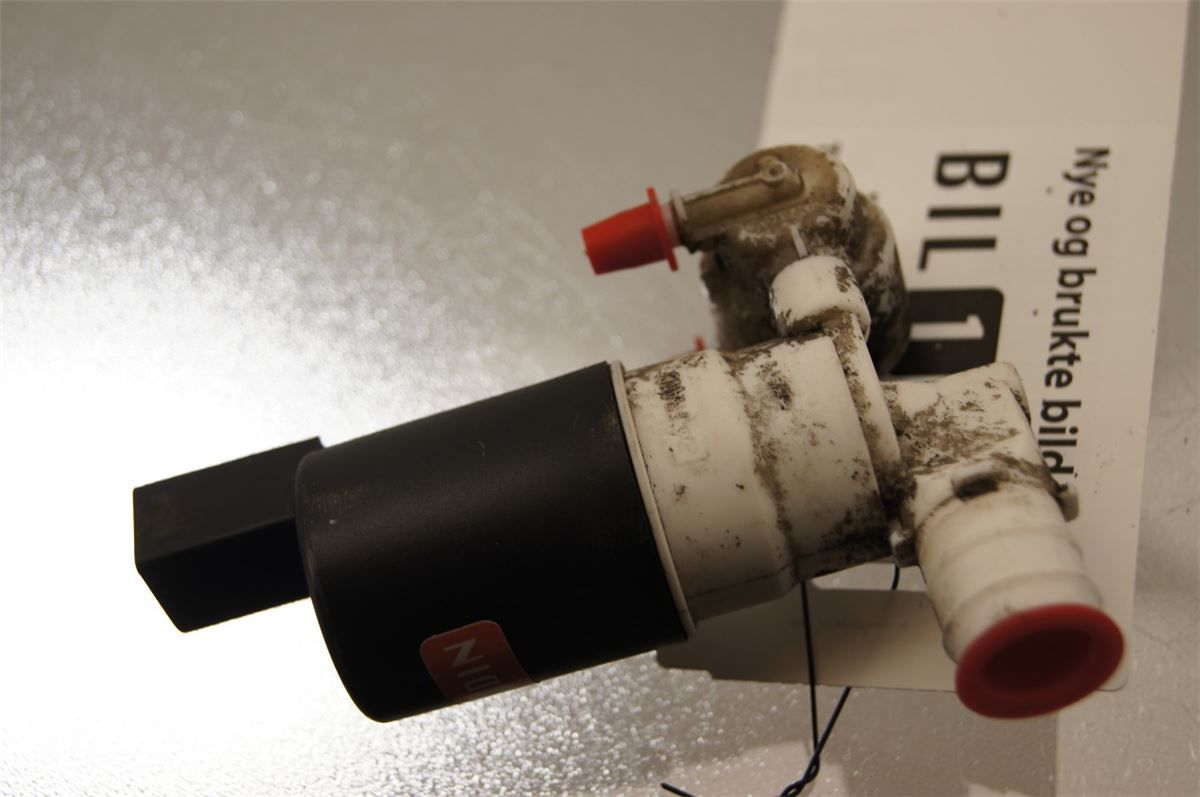 Spylerpumpe Frontrute – bilde 2