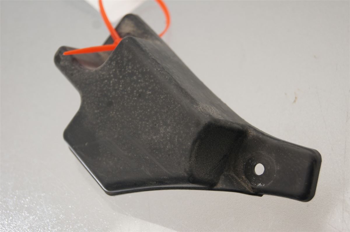 Front Plastdeklser – bilde 1