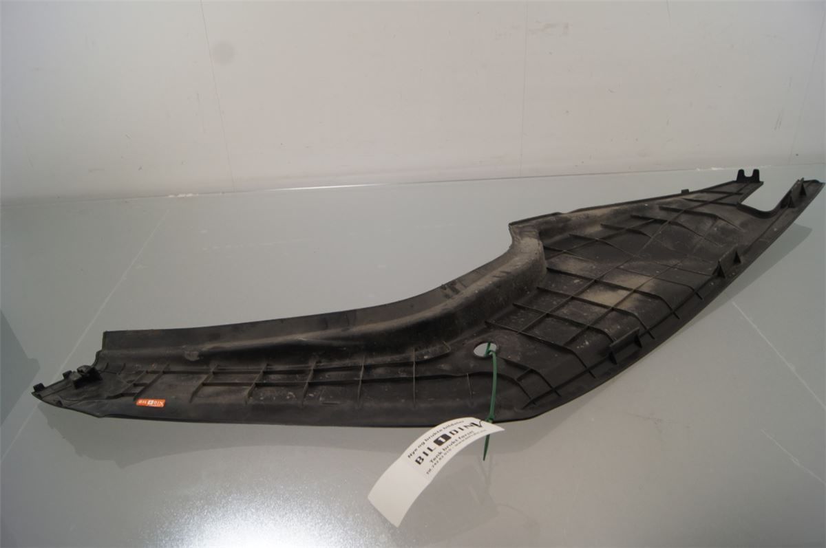 Front Plastdeklser – bilde 1