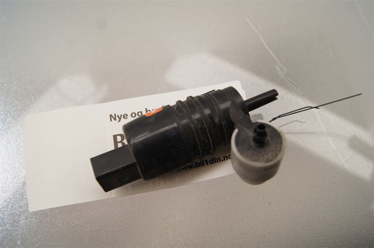 Spylerpumpe Frontrute – bilde 2