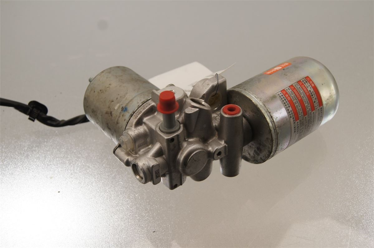 ABS Hydraulikkpumpe – bilde 1