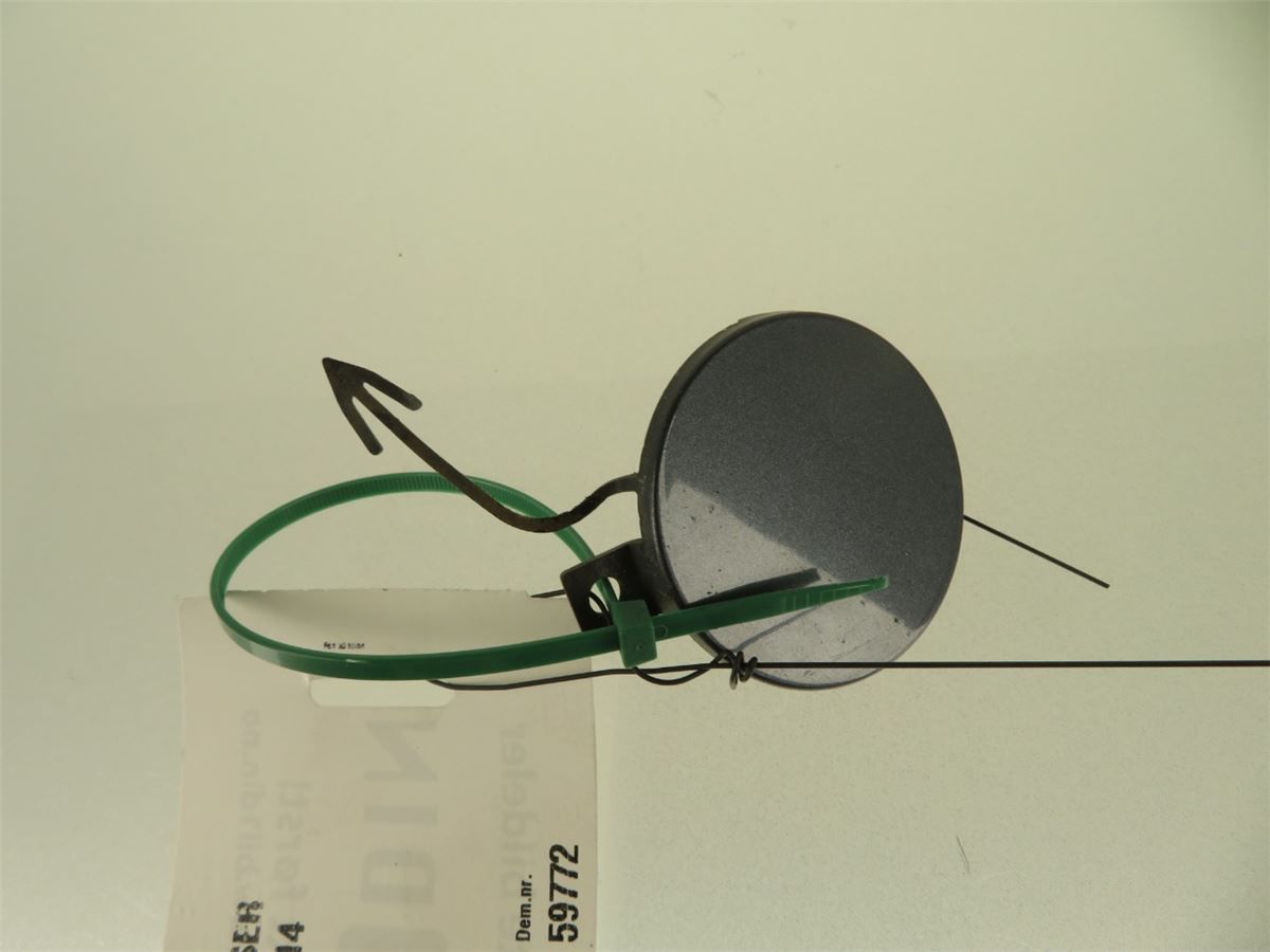Front Plastdeklser – bilde 1