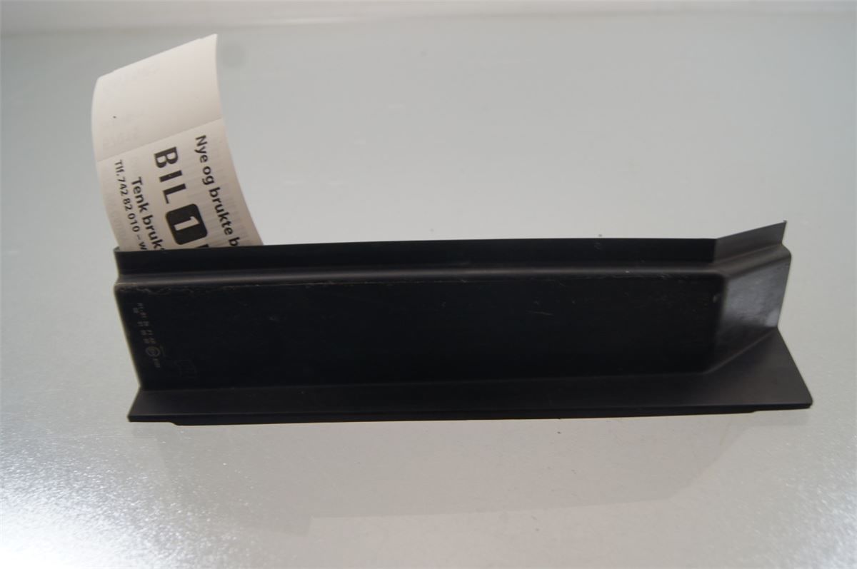 Baklykt Midt / Omramming – bilde 1