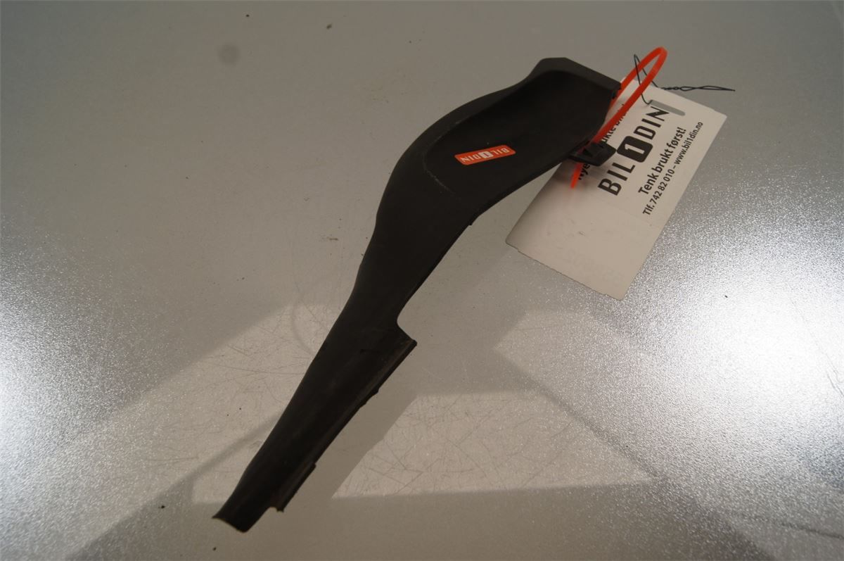 Front Plastdeklser – bilde 2