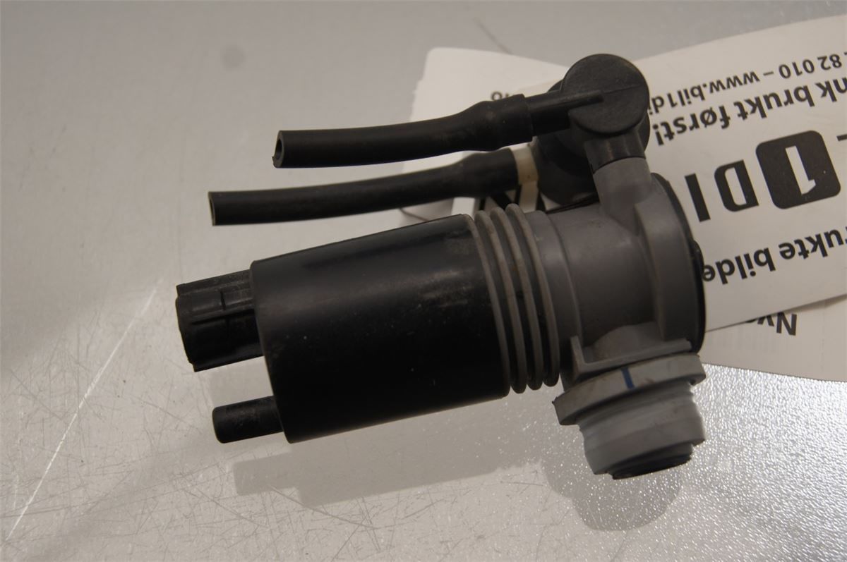 Spylerpumpe Frontrute – bilde 1