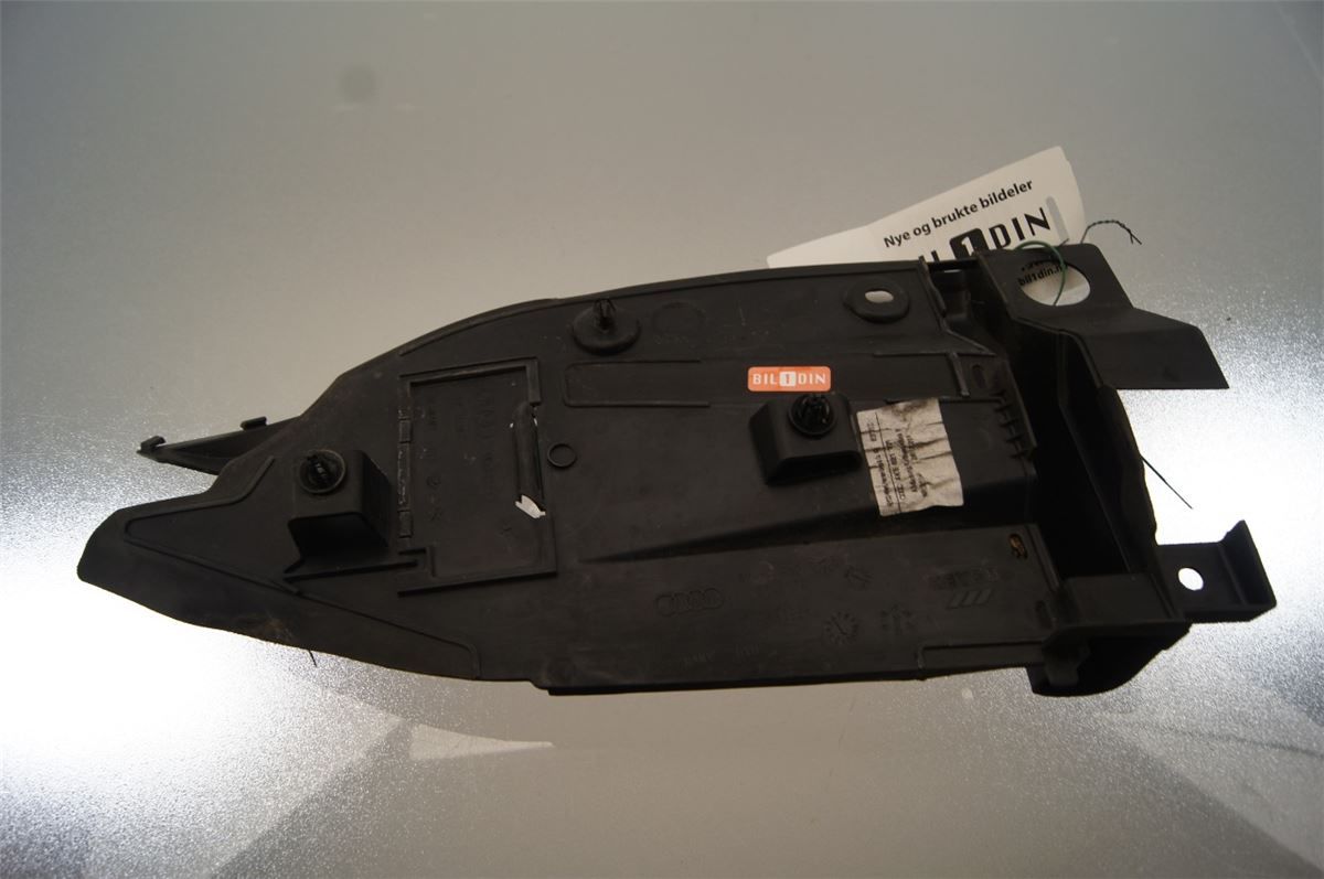 Front Plastdeklser – bilde 1