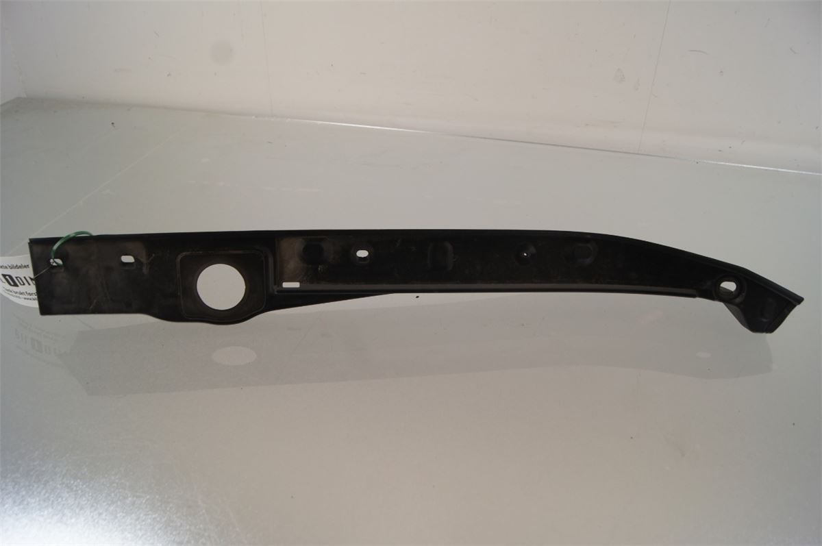 Front Plastdeklser – bilde 1