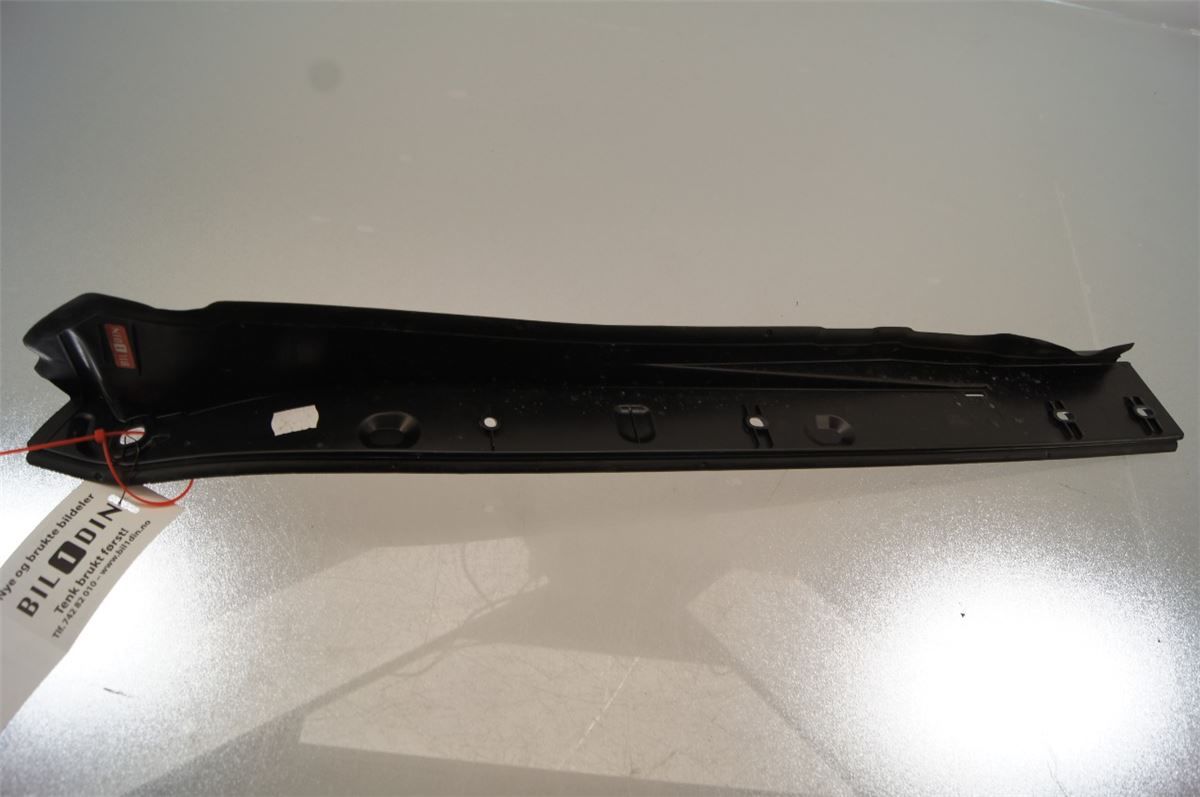 Front Plastdeklser – bilde 1