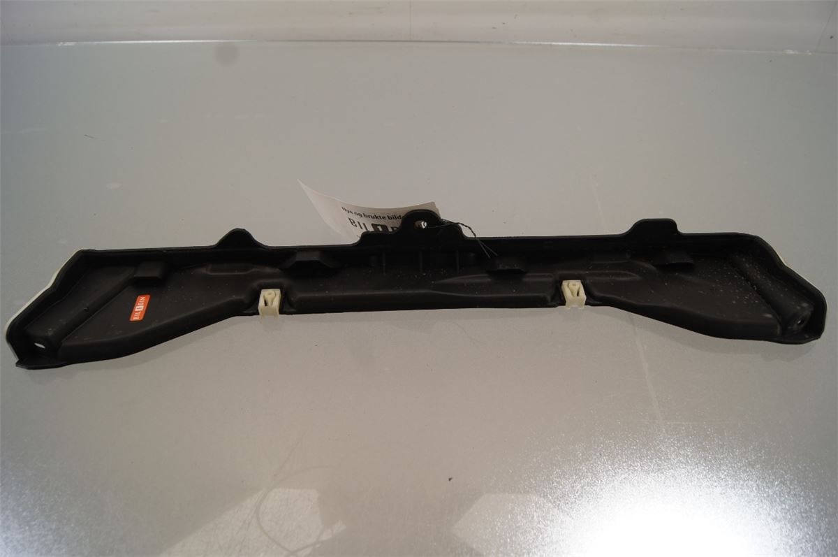 Front Plastdeklser – bilde 1