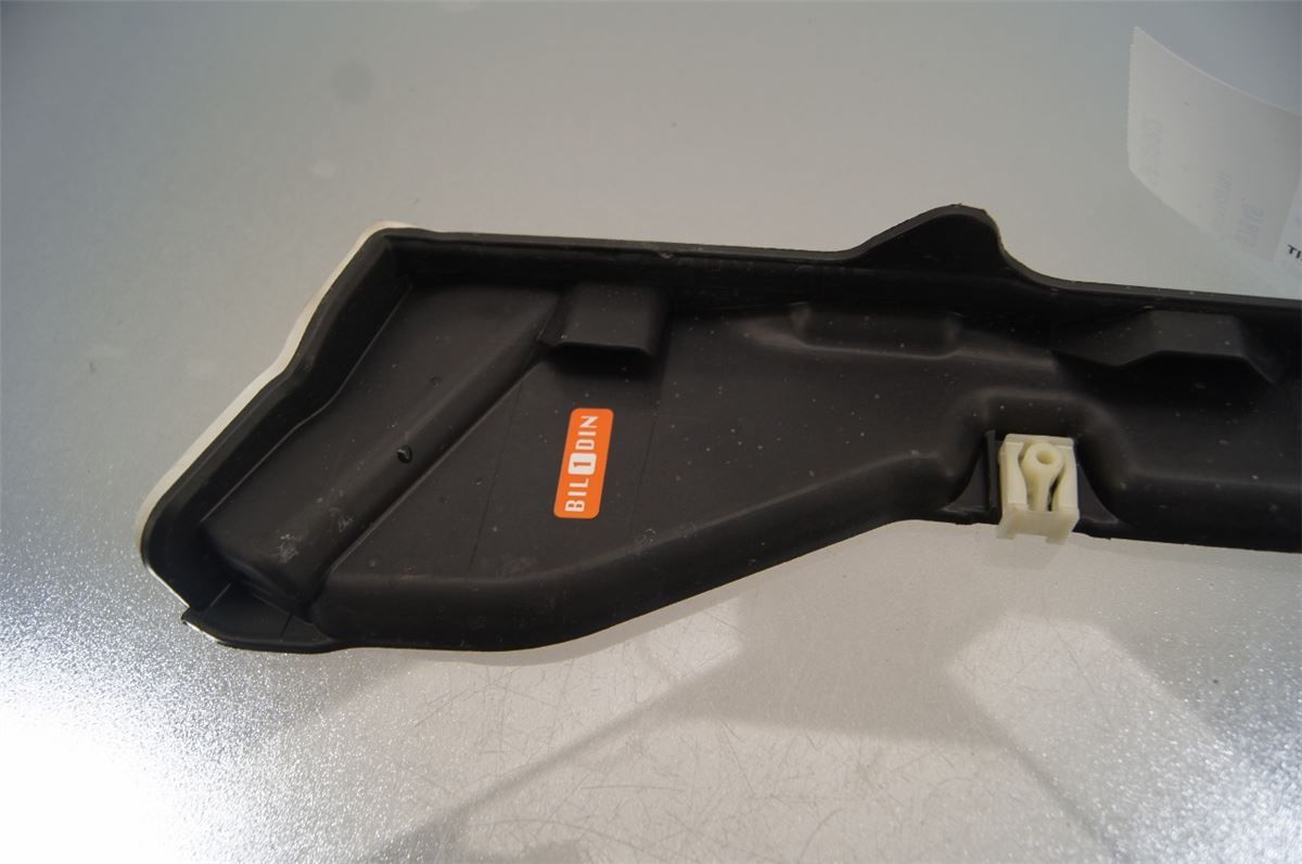 Front Plastdeklser – bilde 2
