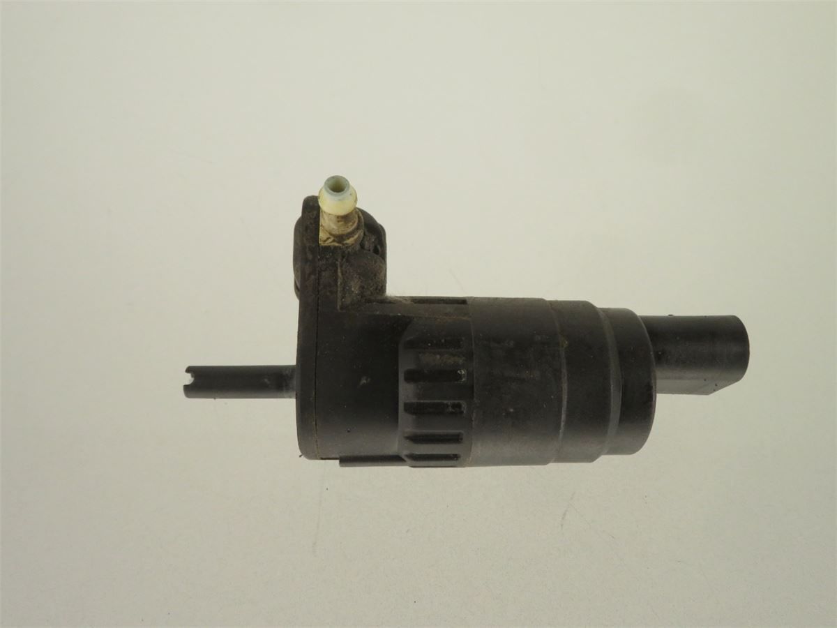 Spylerpumpe Frontrute – bilde 1