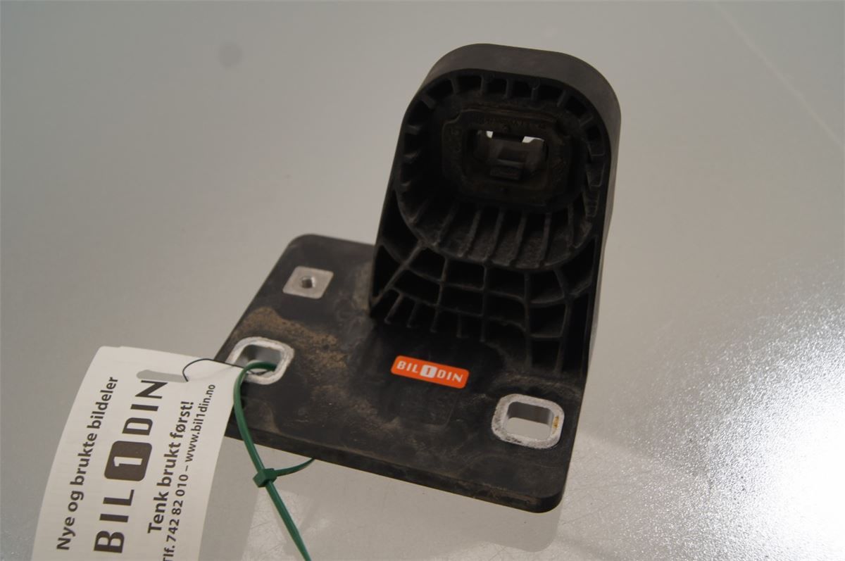Radiator Feste / Ramme / Bjelk – bilde 1