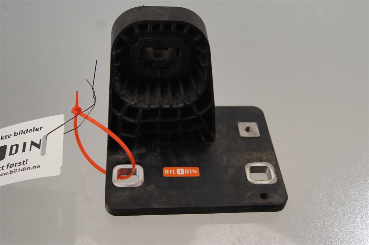 Radiator Feste / Ramme / Bjelk – bilde 1