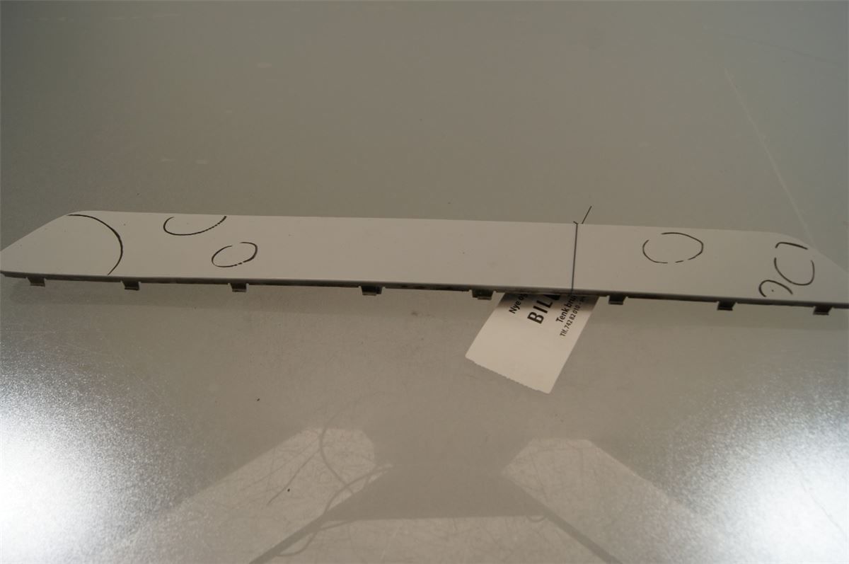 Front Plastdeklser – bilde 1
