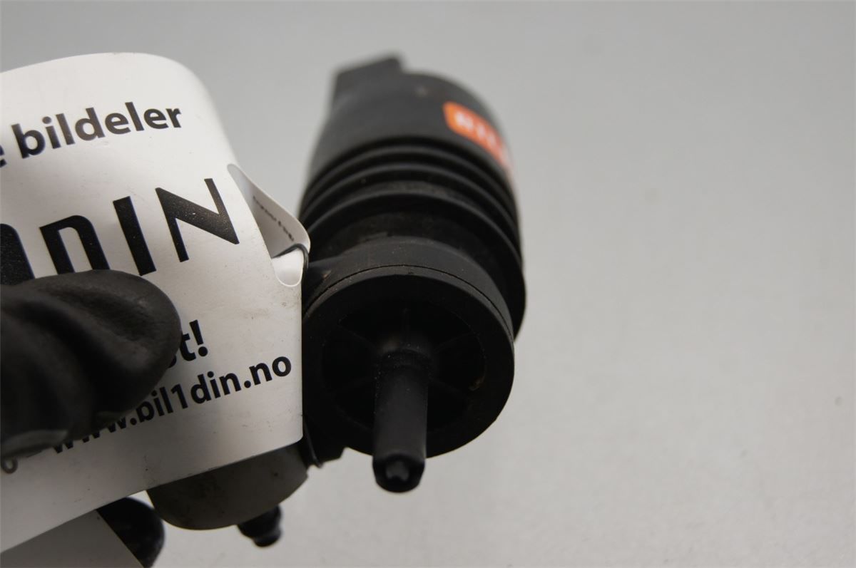 Spylerpumpe Frontrute – bilde 4