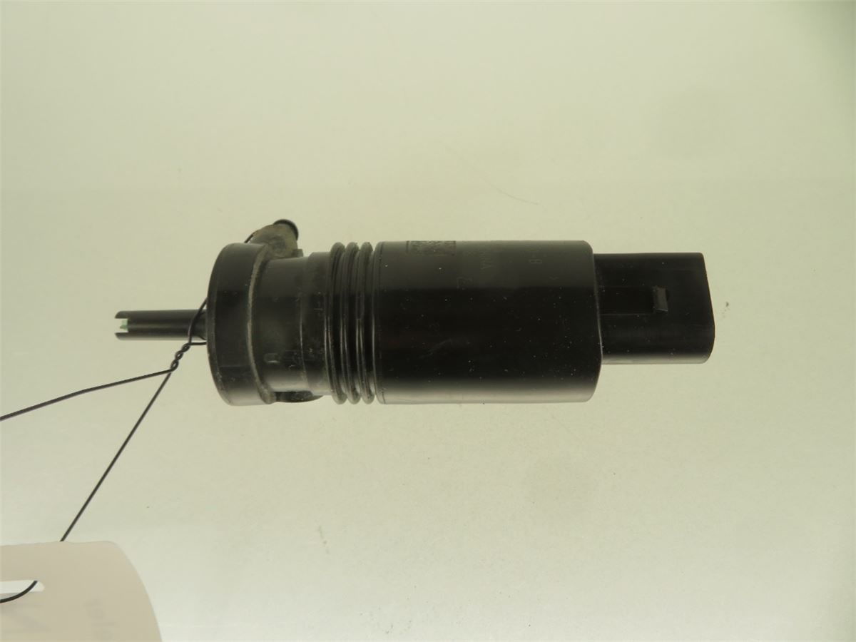 Spylerpumpe Frontrute – bilde 1