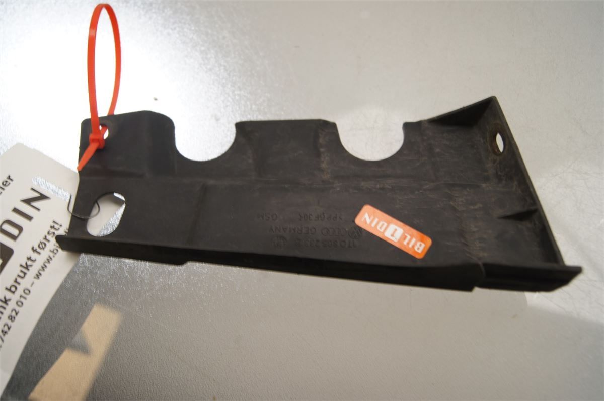 Front Plastdeklser – bilde 1