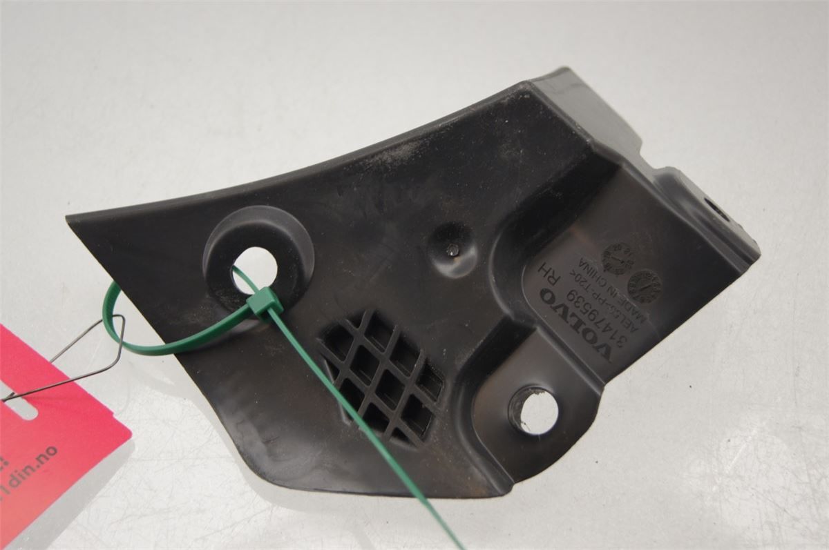 Front Plastdeklser – bilde 2