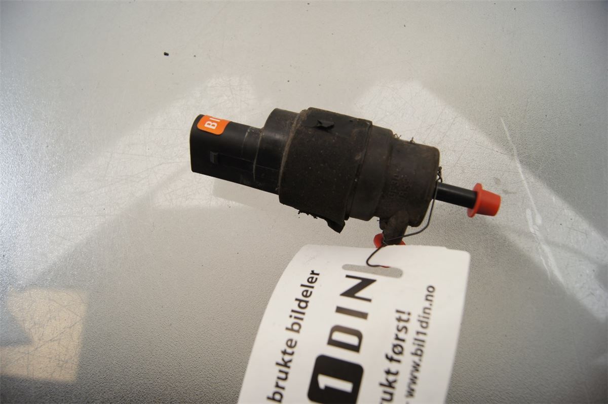 Spylerpumpe Frontrute – bilde 1