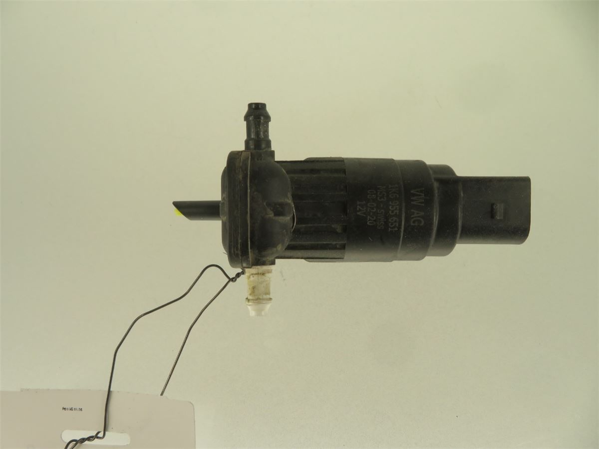Spylerpumpe Frontrute – bilde 1