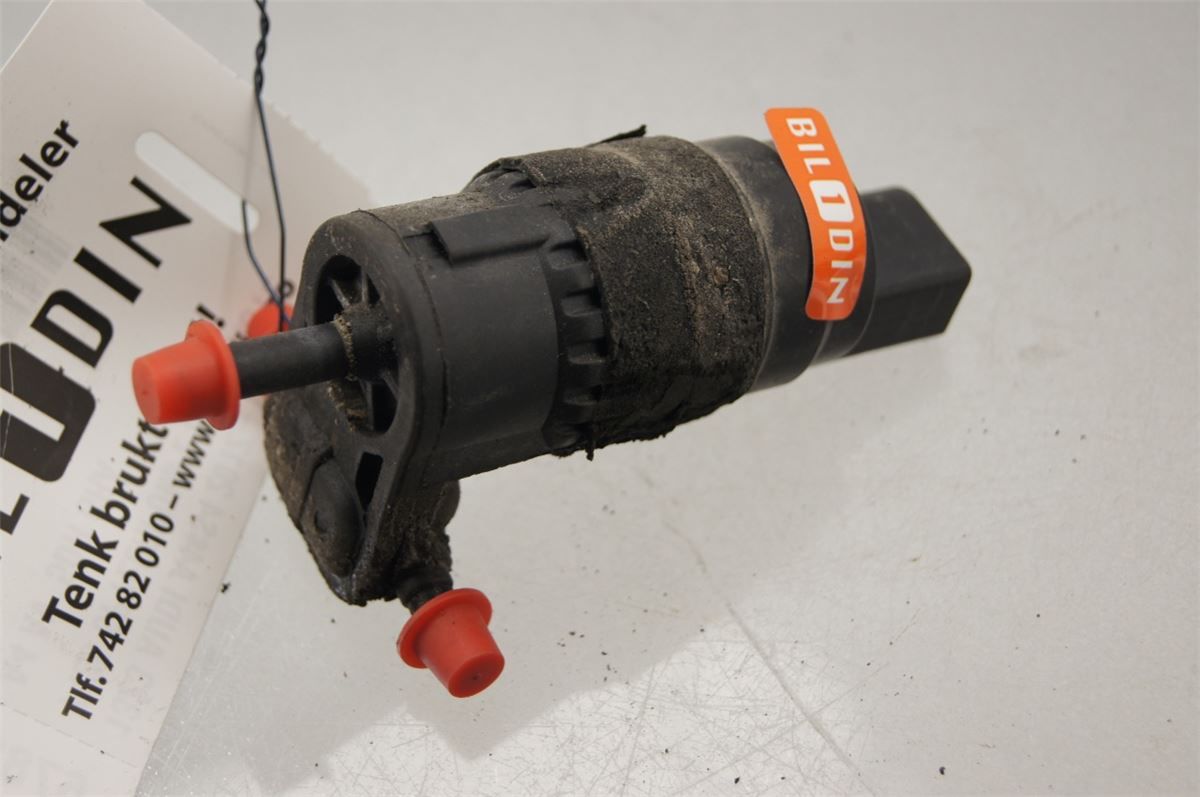 Spylerpumpe Frontrute – bilde 1