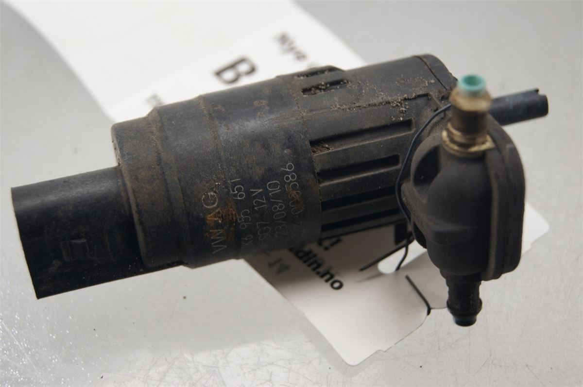 Spylerpumpe Frontrute – bilde 1