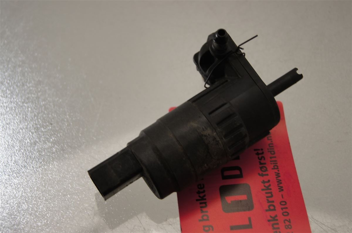 Spylerpumpe Frontrute – bilde 1