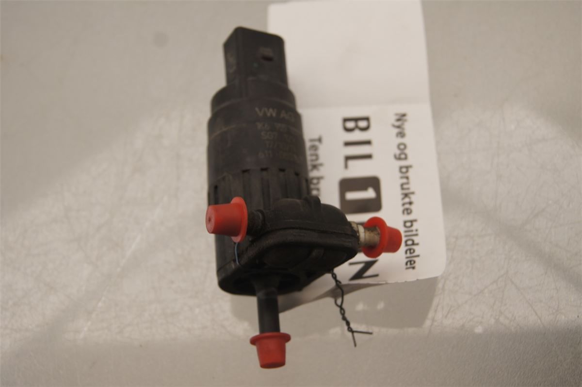 Spylerpumpe Frontrute – bilde 1