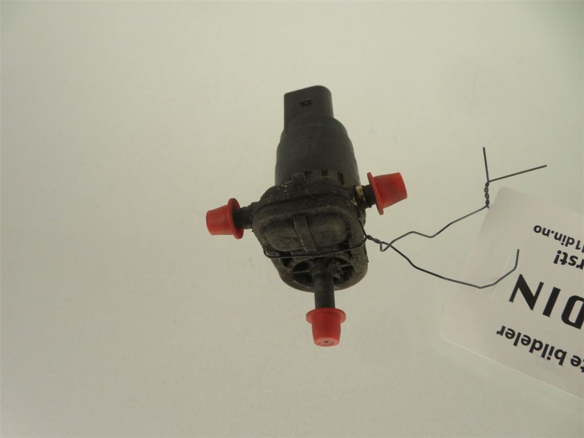 Spylerpumpe Frontrute – bilde 1