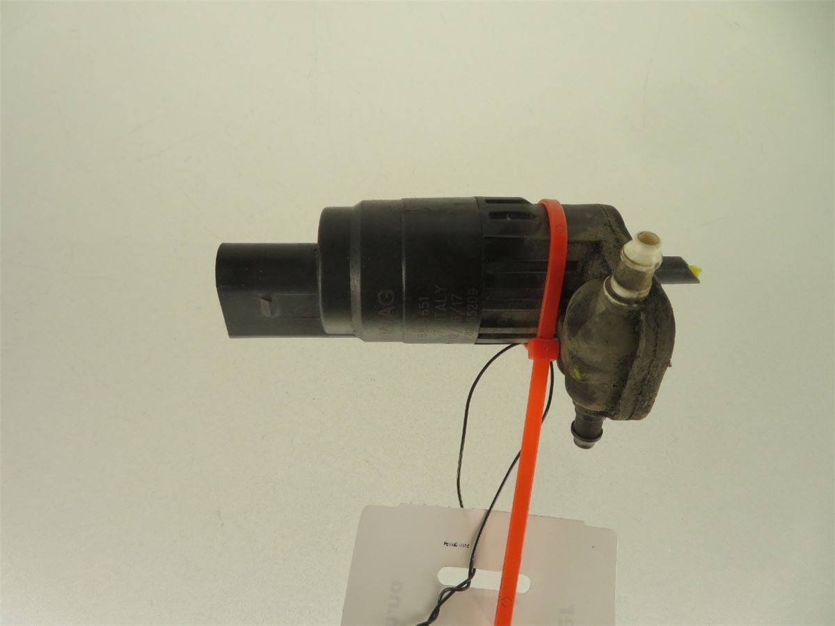 Spylerpumpe Frontrute – bilde 1