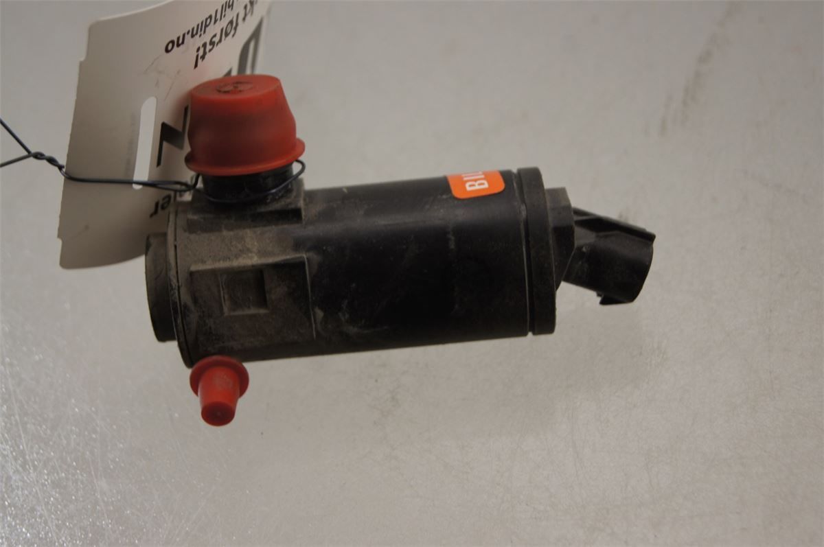 Spylerpumpe Frontrute – bilde 1