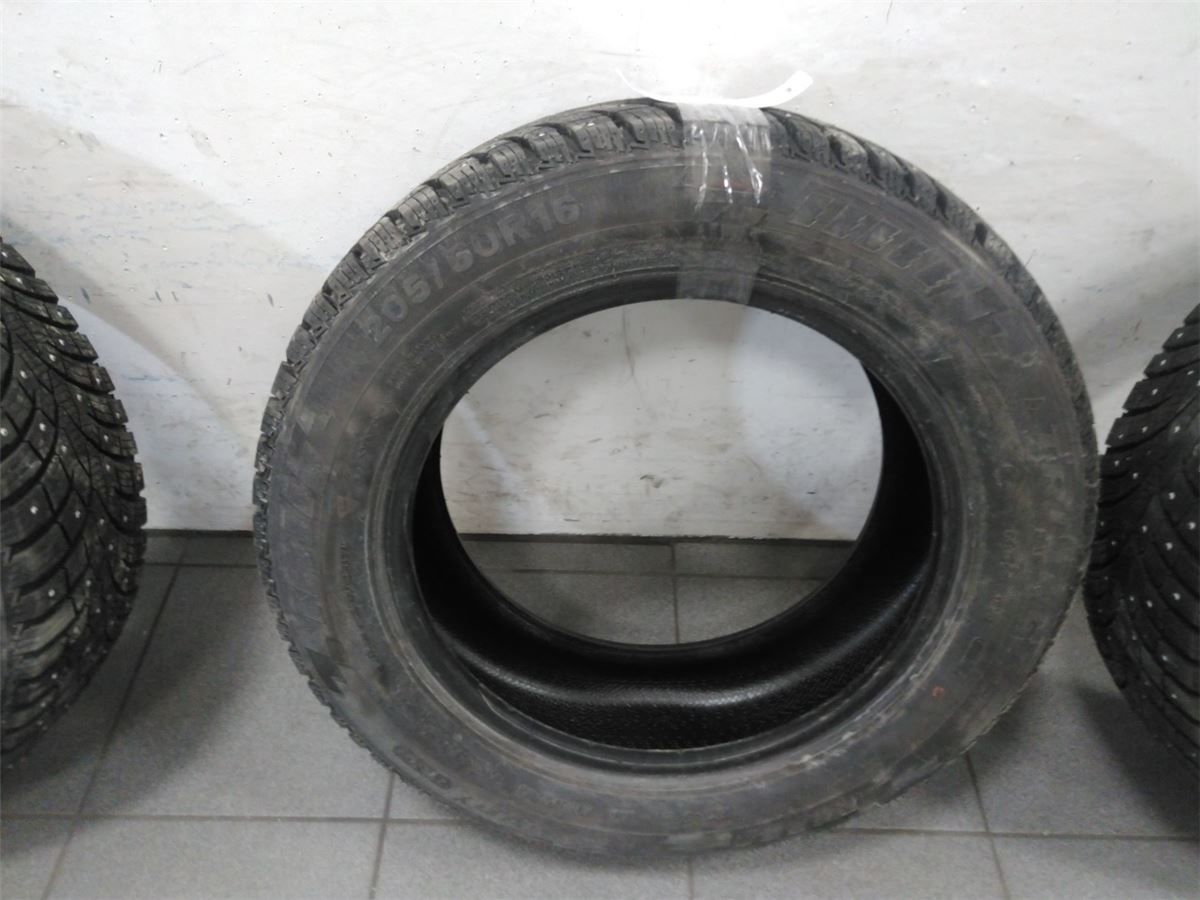 Dekk 16 205/60-16 – bilde 1