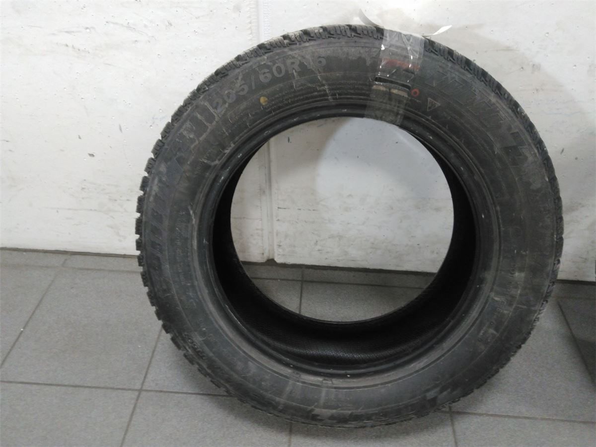 Dekk 16 205/60-16 – bilde 1