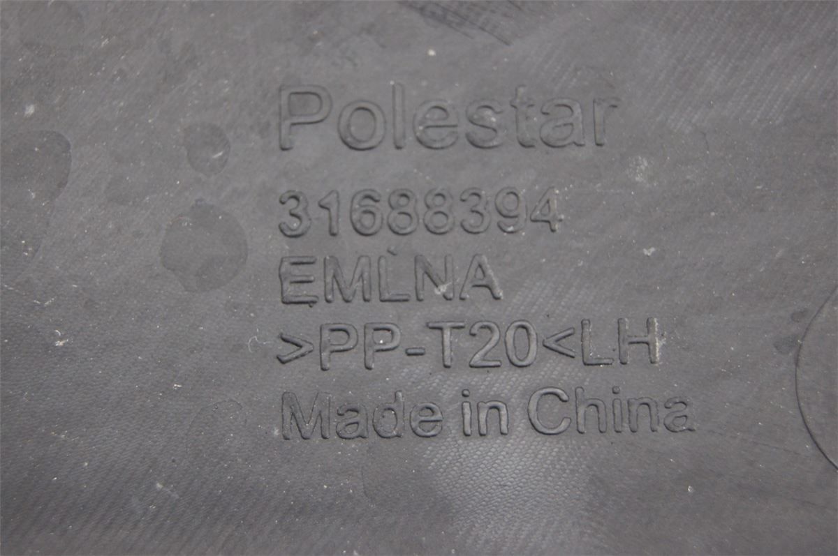 Front Plastdeklser – bilde 3