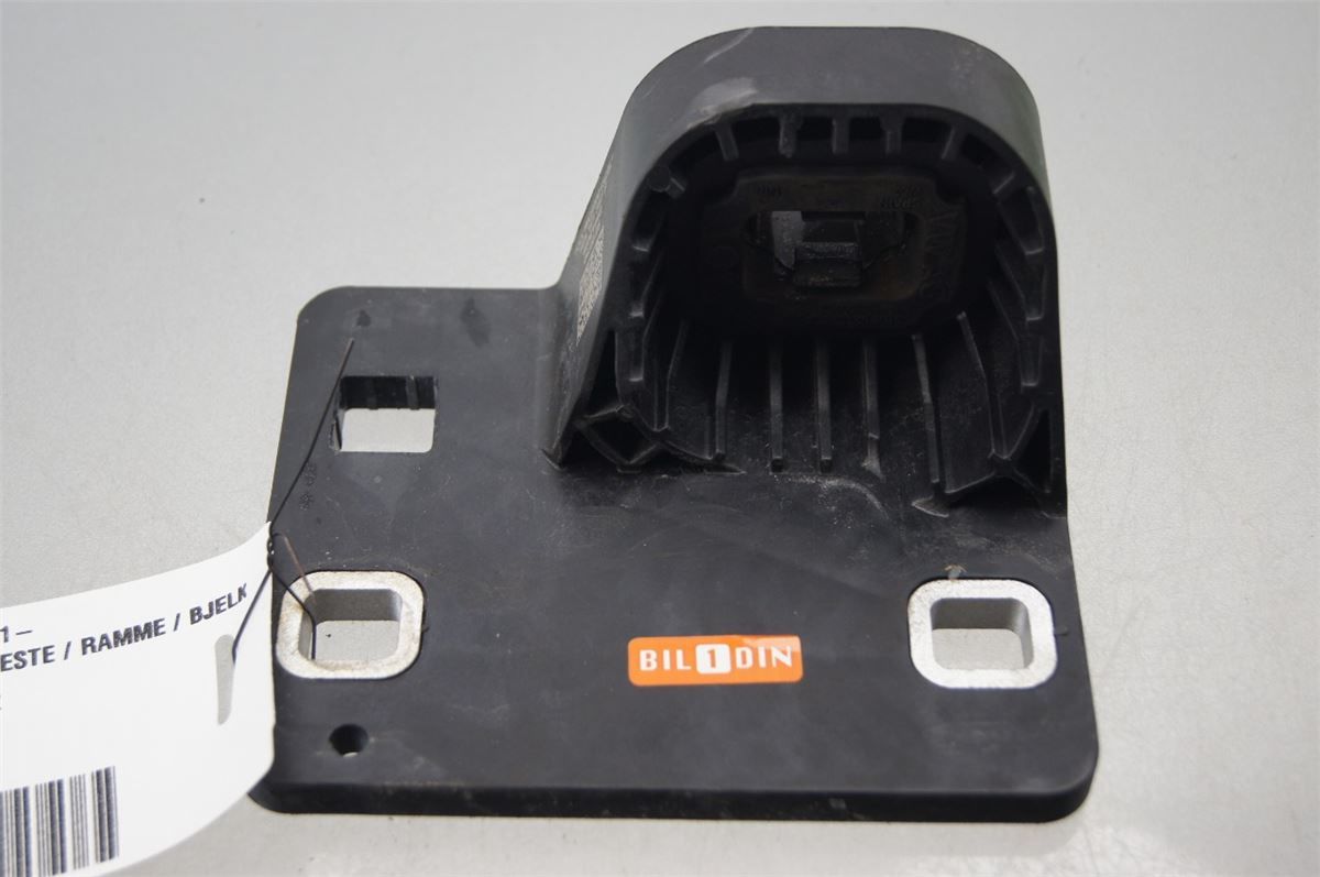 Radiator Feste / Ramme / Bjelk – bilde 1
