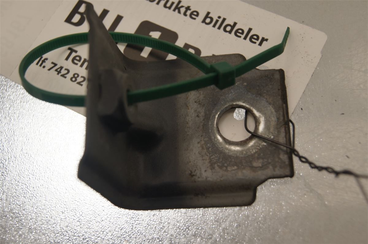 Skjerm Feste Foran Høyre – bilde 2