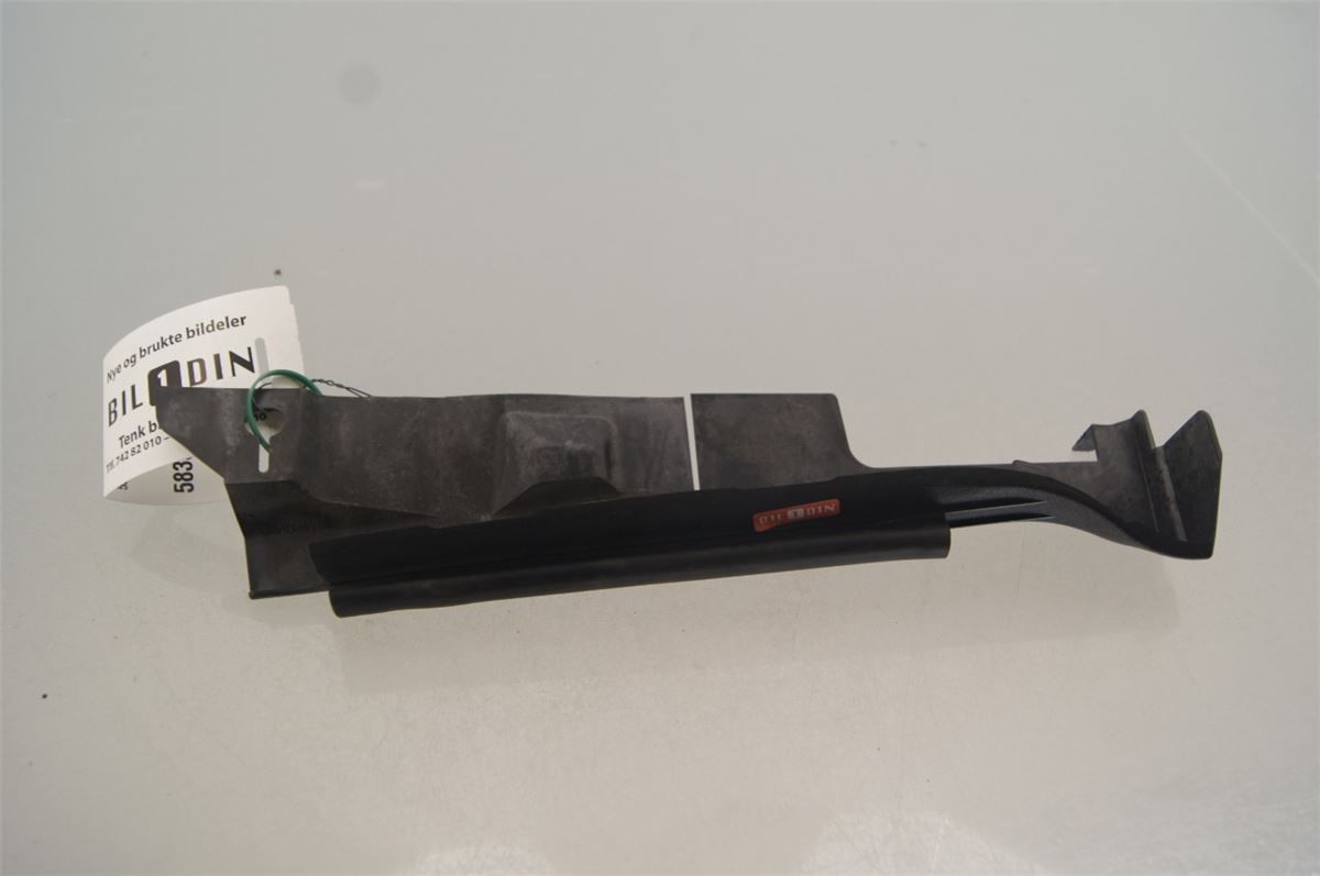 Front Plastdeklser – bilde 1