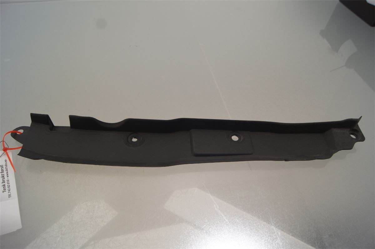 Front Plastdeklser – bilde 1